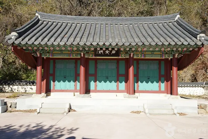 육향산 · 관광지