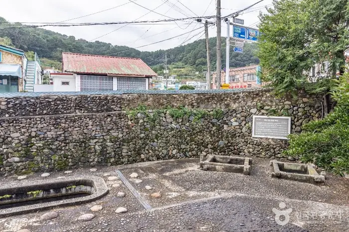 통영 명정(정당샘) · 관광지