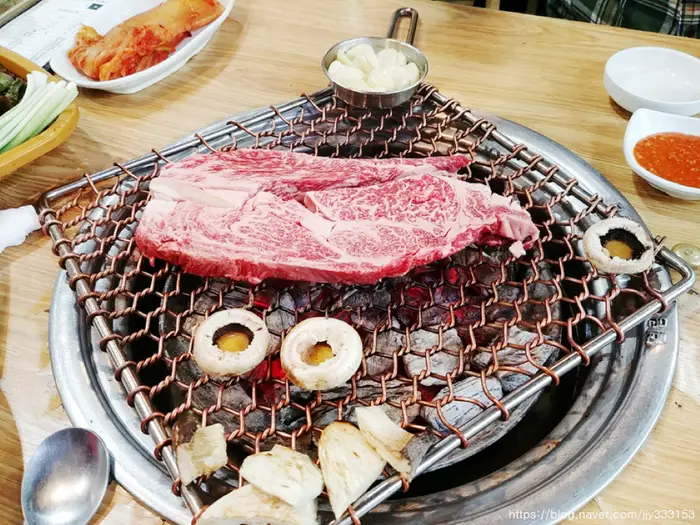 신도정육농장 · 음식점