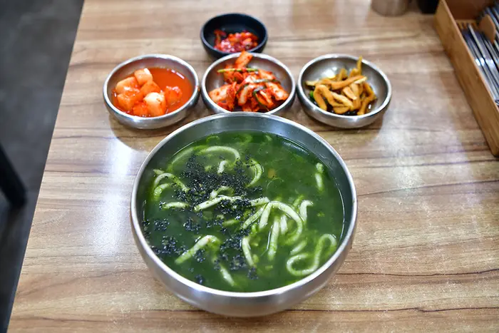 한림칼국수 제주본점 · 음식점