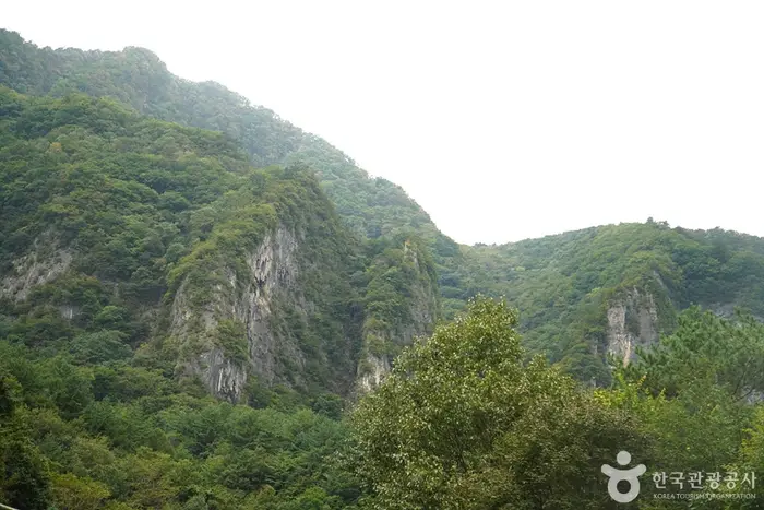 덕항산 · 관광지