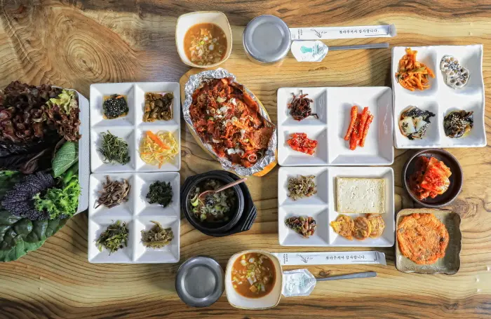 진고개식당 · 음식점