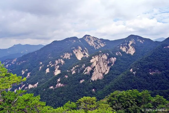 조령산 · 관광지
