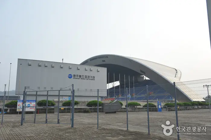 광주월드컵경기장 · 레포츠