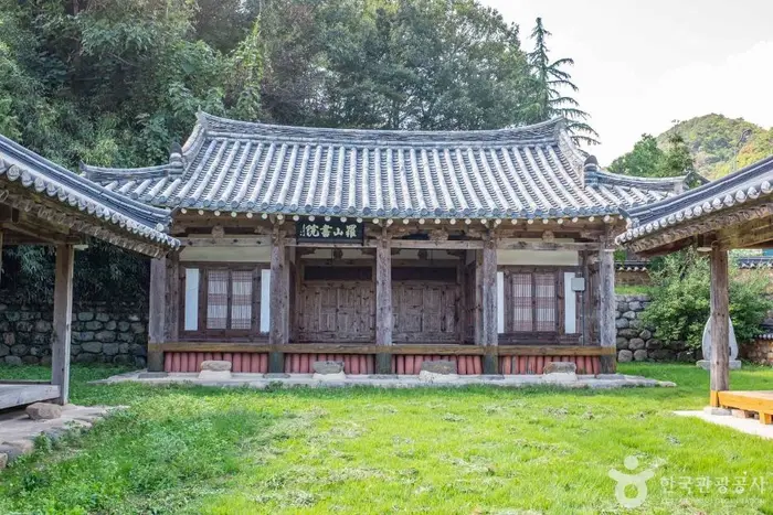 나산서원 · 관광지