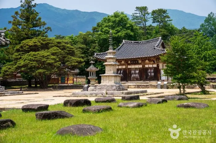 실상사(남원) · 관광지