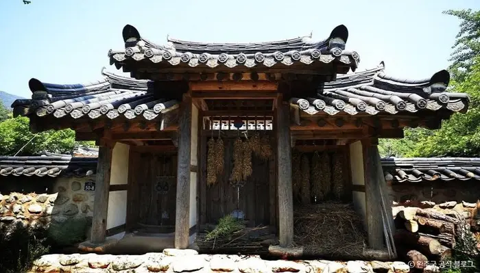 학천서원 · 관광지