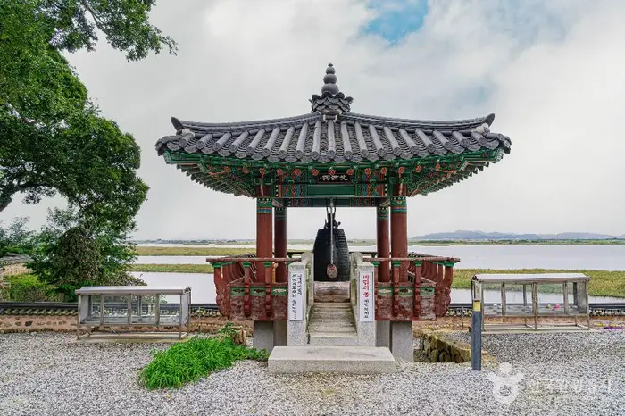 망해사(김제) · 관광지