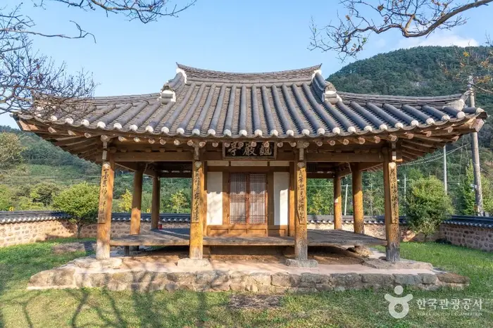 구암정 · 관광지