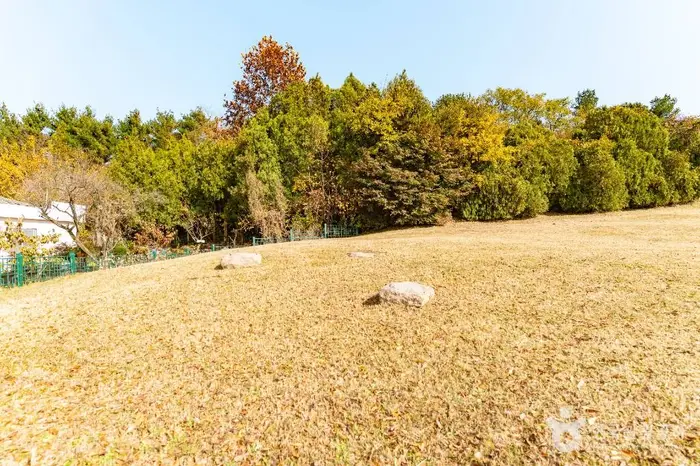 경주 동방동 와요지 · 관광지