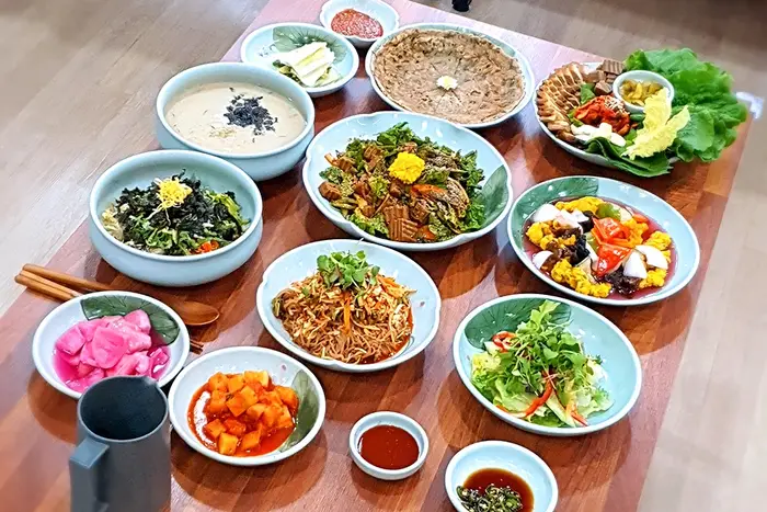 나눌터 · 음식점