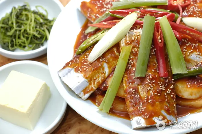 서귀포괸당네 · 음식점
