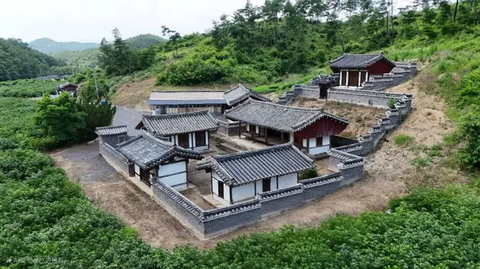 덕강서원 · 관광지