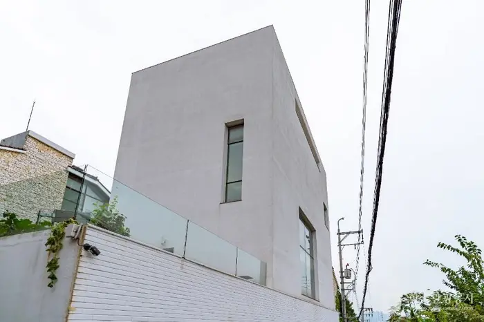박여숙화랑 · 문화시설