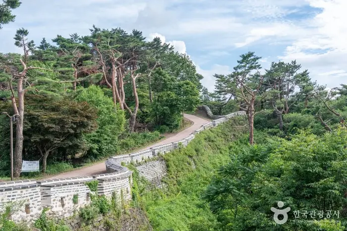 남한산성 탐방로 · 관광지