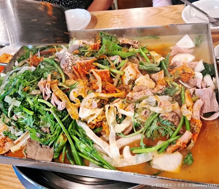 부일곱창순대국 중동본점 · 음식점