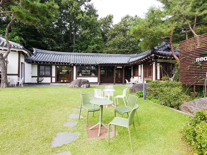 마당 · 음식점