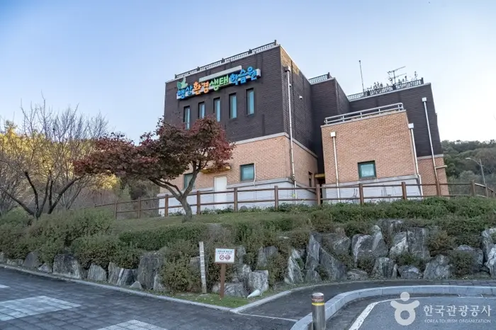 맹산환경생태학습원 · 관광지