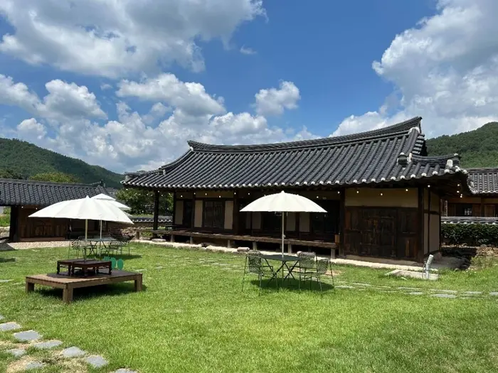 연당림 · 음식점