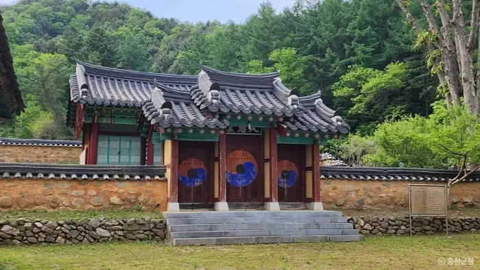 노동서원 · 관광지