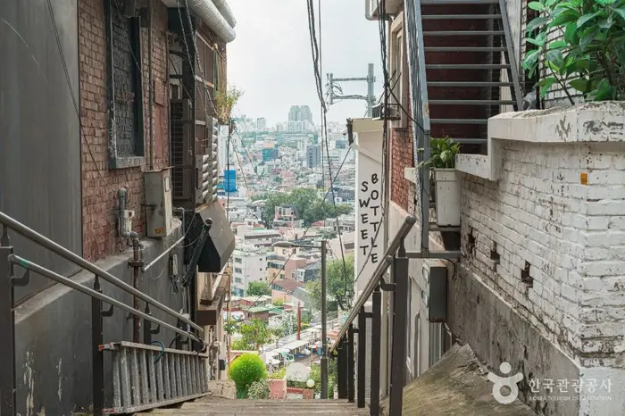 해방촌마을 · 관광지