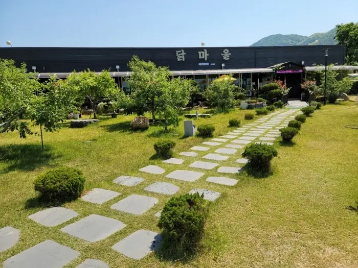 닭마을 · 음식점