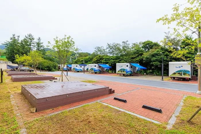 봉황자연휴양림 숲속야영장 · 레포츠