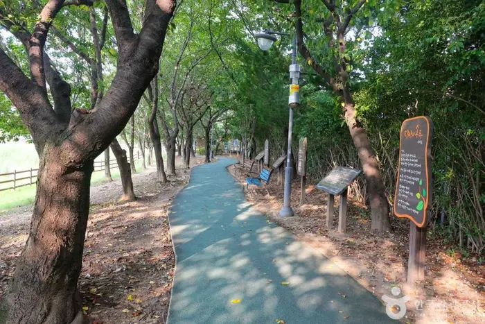 운천저수지 · 관광지
