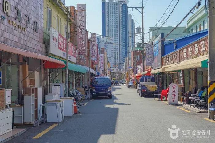 좌천동 가구거리 · 쇼핑