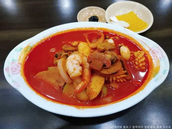북경반점 · 음식점