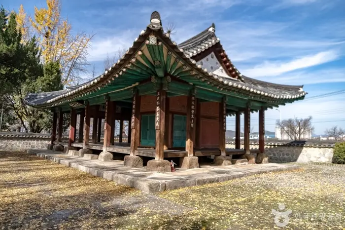 강한사 · 관광지