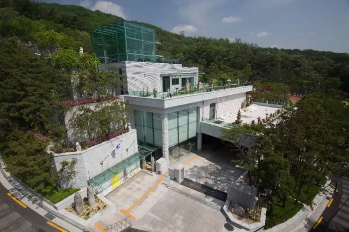우리옛돌박물관 · 문화시설