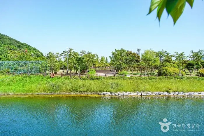 삼학도 · 관광지