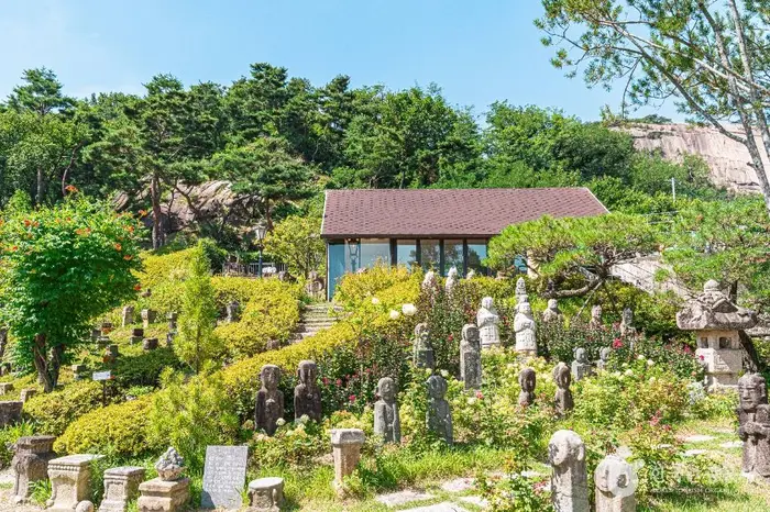 목인박물관 목석원 · 문화시설