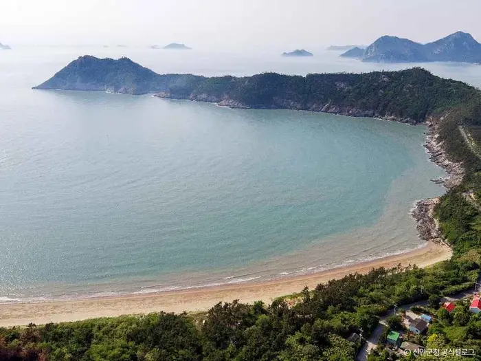 신도해변 · 관광지