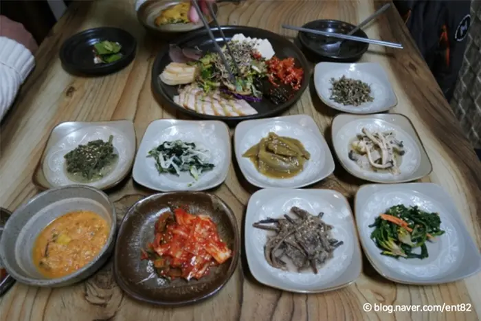 두레두부마을 · 음식점