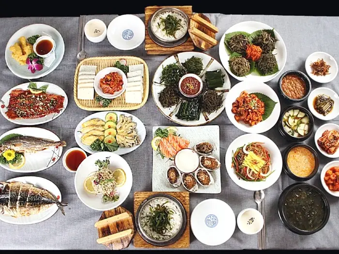 진도울돌목가는길 · 음식점
