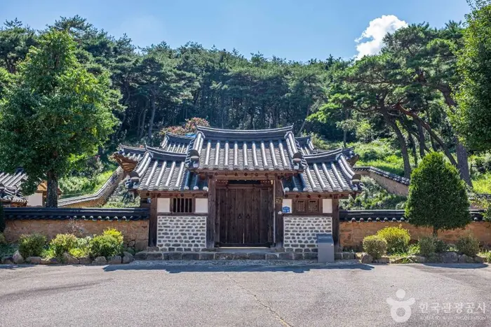 상주 승곡리 추원당 · 관광지