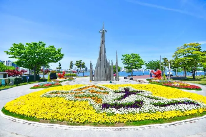 청초호 · 관광지
