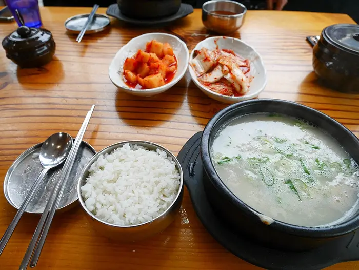 예전각설렁탕 · 음식점