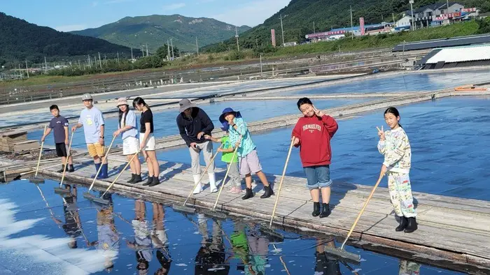 부안 곰소젓갈&왕새우축제 포스터 사진 5