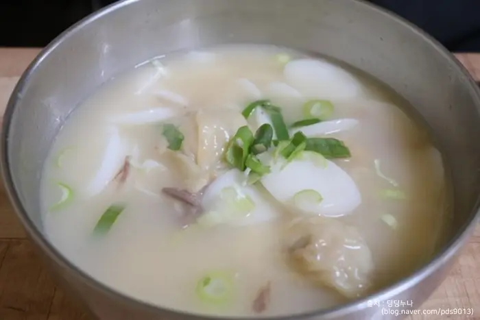회령손만두국 · 음식점