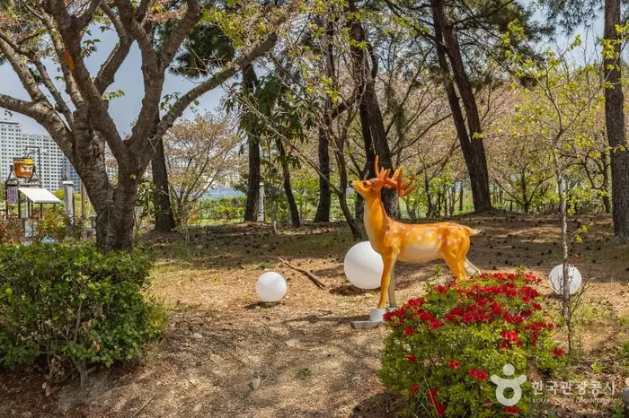 명지동근린공원 · 관광지