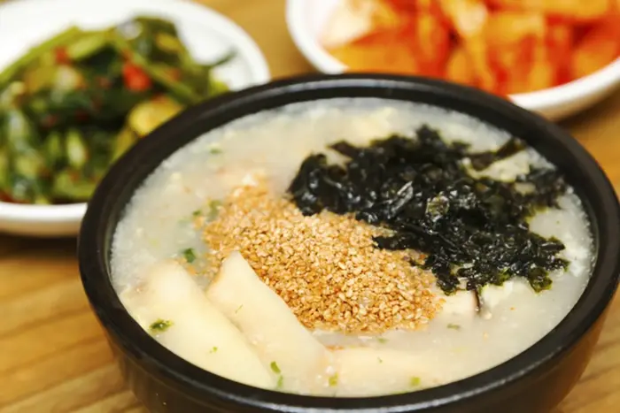 공가네감자옹심이 · 음식점