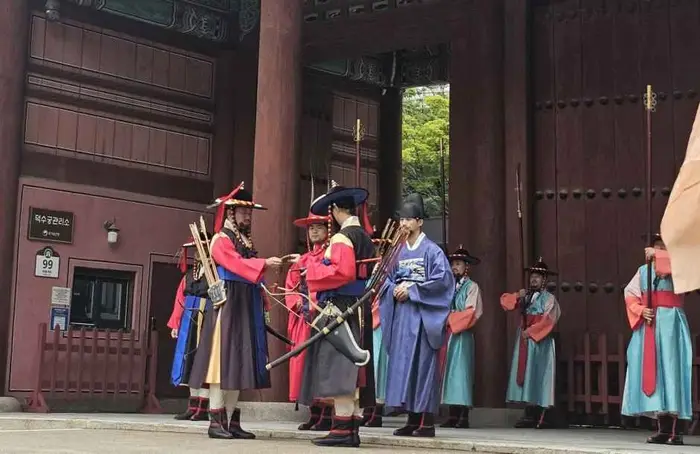 서울 왕궁수문장 교대의식 포스터 사진 4
