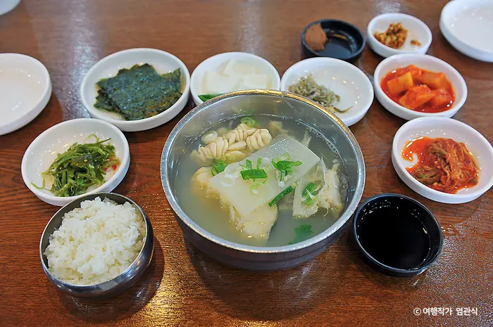 속씨원한대구탕미포본점 · 음식점
