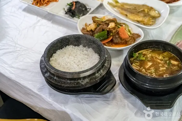 여주쌀밥집 · 음식점