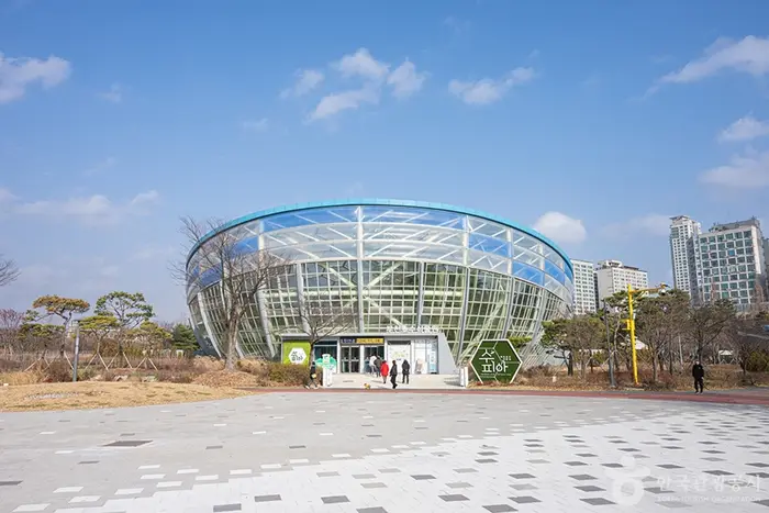 부천호수식물원 수피아 · 관광지
