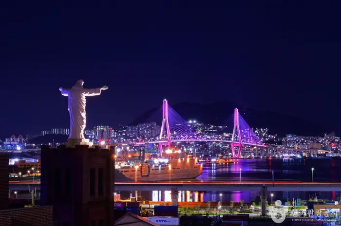 우암동 도시숲 · 관광지