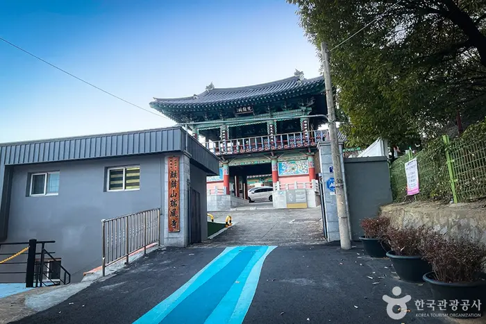 서봉사 · 관광지